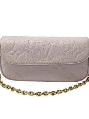LOUIS VUITTON Wallet On Chain Ivy misty lilac Monogram Empreinte